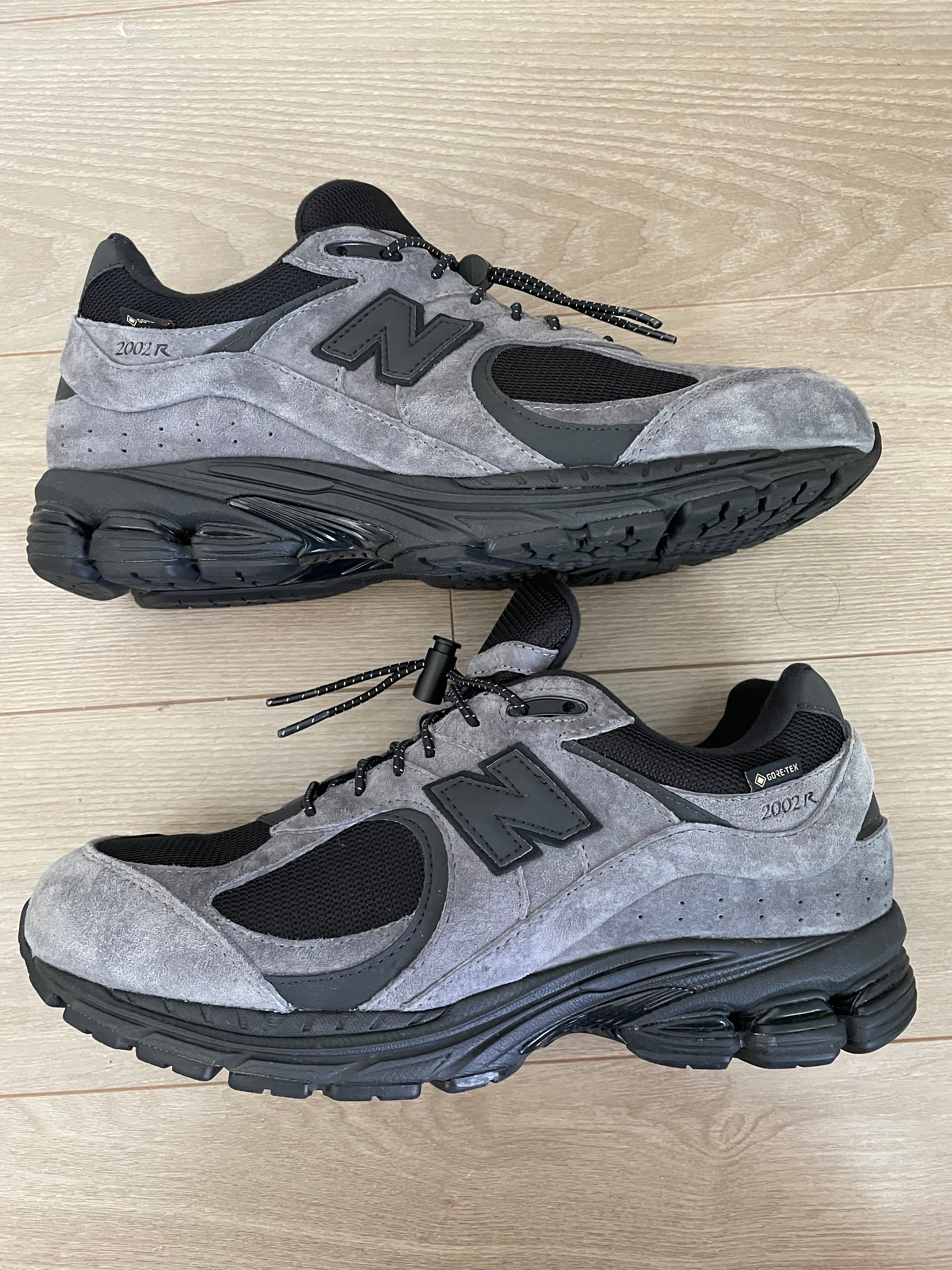 JJJJound × New Balance 2002R GORE-TEX "Charcoal" M2002RXZ