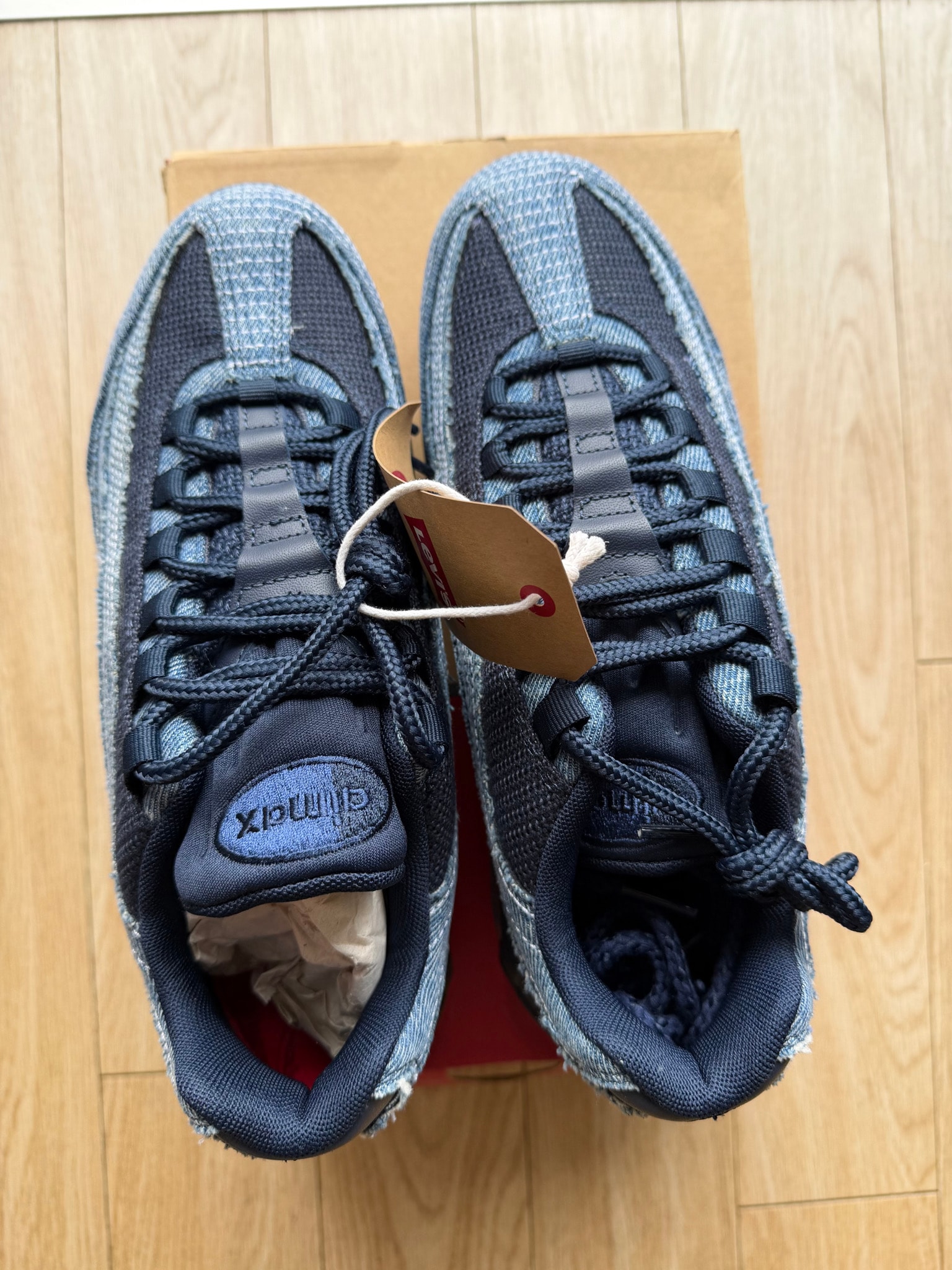 Levi's × Nike Air Max 95 OG "Denim Blue"