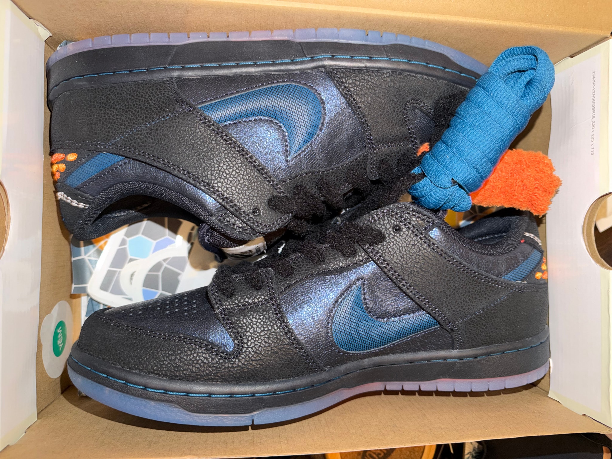 Bluetile Skateboards × Nike SB Dunk Low Pro "Pitch Blue/Black"