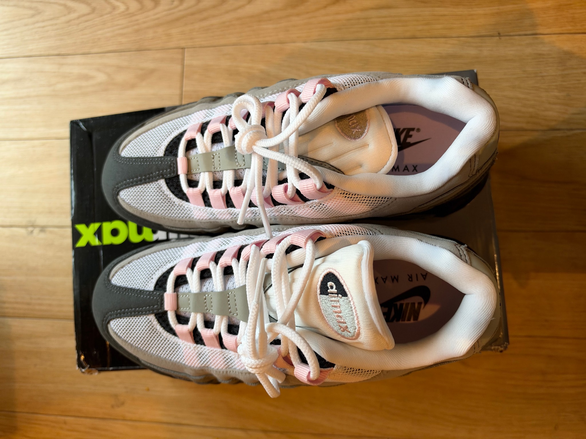 Nike Women's Air Max 95 OG Big Bubble "Medium Grey/Pink Foam"