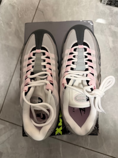 Nike Women's Air Max 95 OG Big Bubble "Medium Grey/Pink Foam"