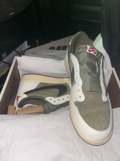 Travis Scott × Nike Air Jordan 1 Low OG SP "Reverse Olive"