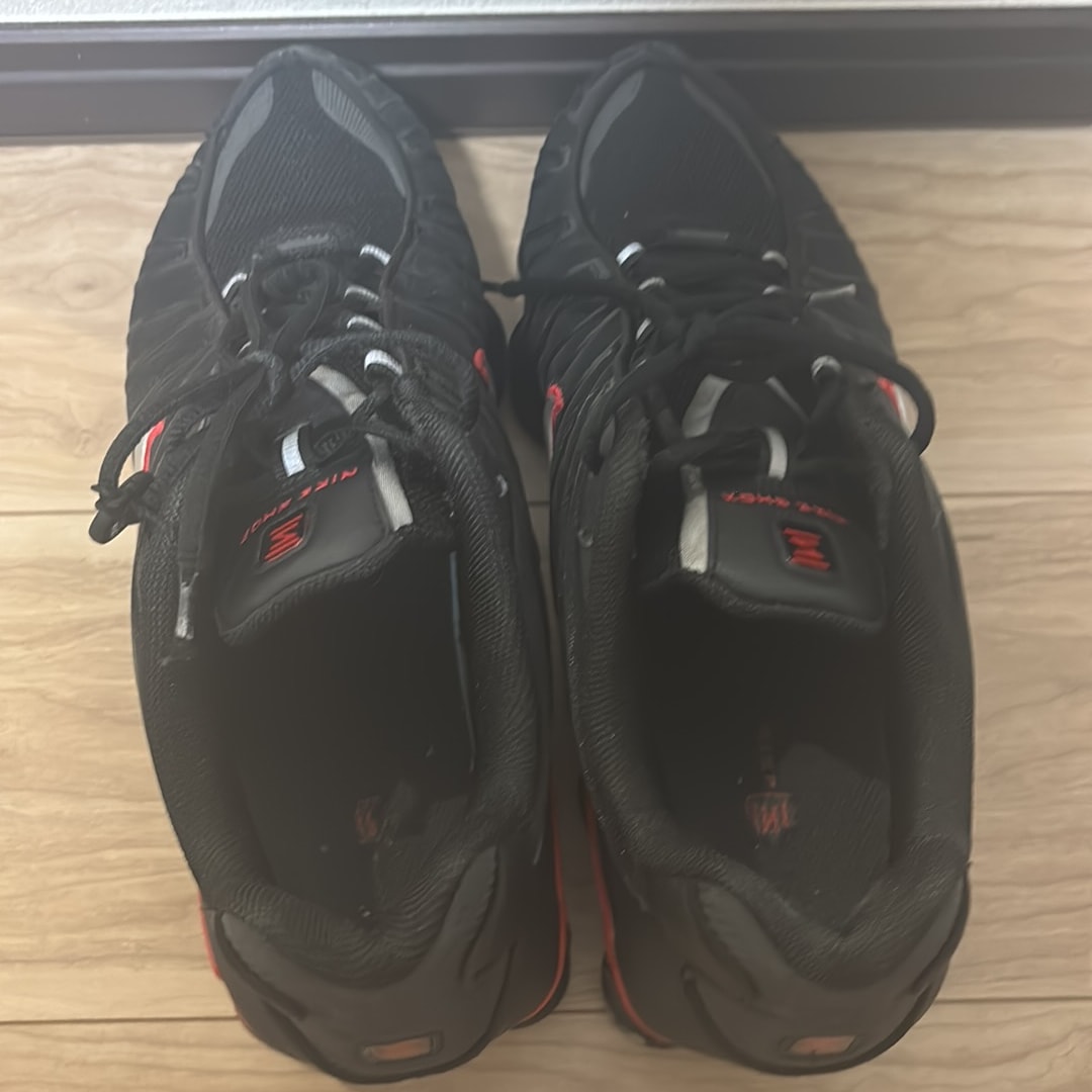 Nike Shox TL "Black/University Red/Metallic Silver"