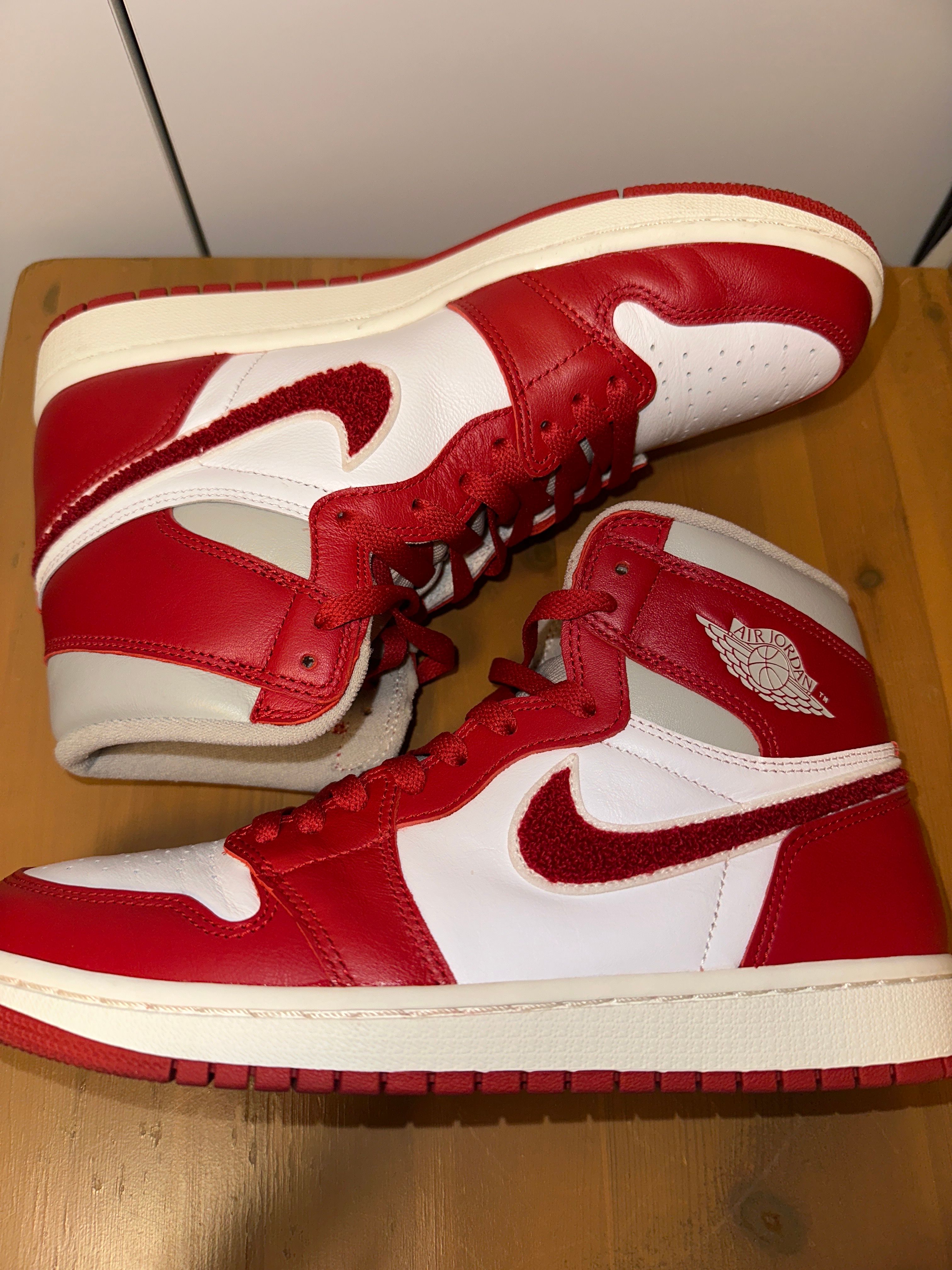 Nike Women's Air Jordan 1 High OG "Newstalgia"