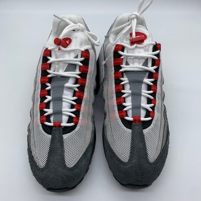 UNDEFEATED × Nike Air Max 95 SP "Fire Red" (Tokyo Exclusive) (Serial Numbered/600 pairs)