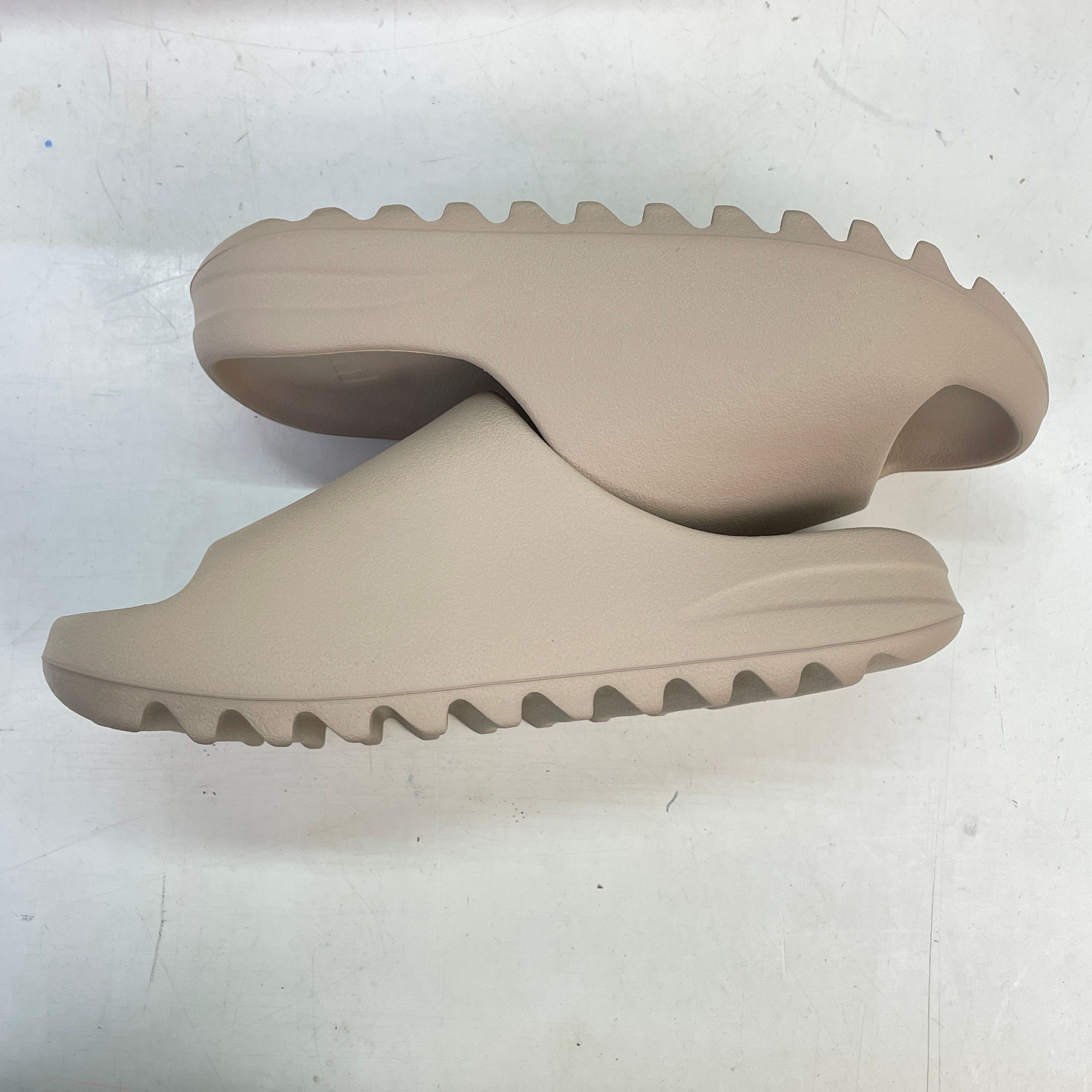 adidas YEEZY Slide "Pure" (GW1934)