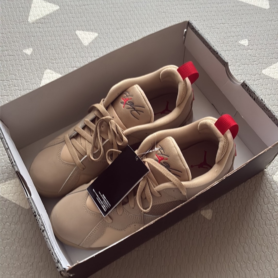 Nike Air Jordan MVP 92 "Desert Camo/Mushroom/Anthracite/Fire Red"