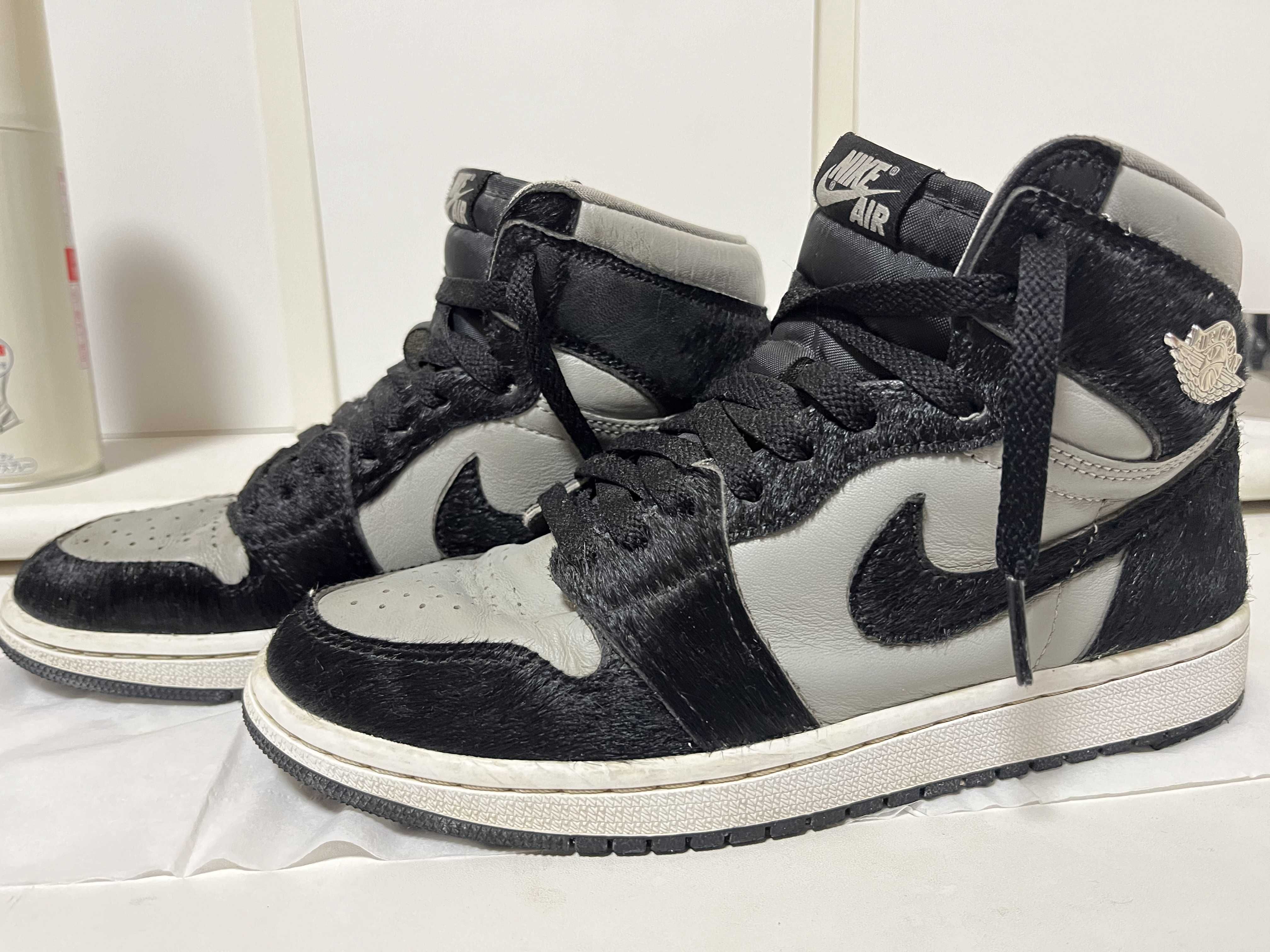 Nike Women's Air Jordan 1 Retro High OG "Medium Grey"
