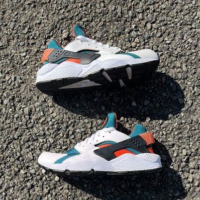 Air huarache moon sales particle