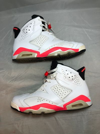 Retro 6 red hot sale and white