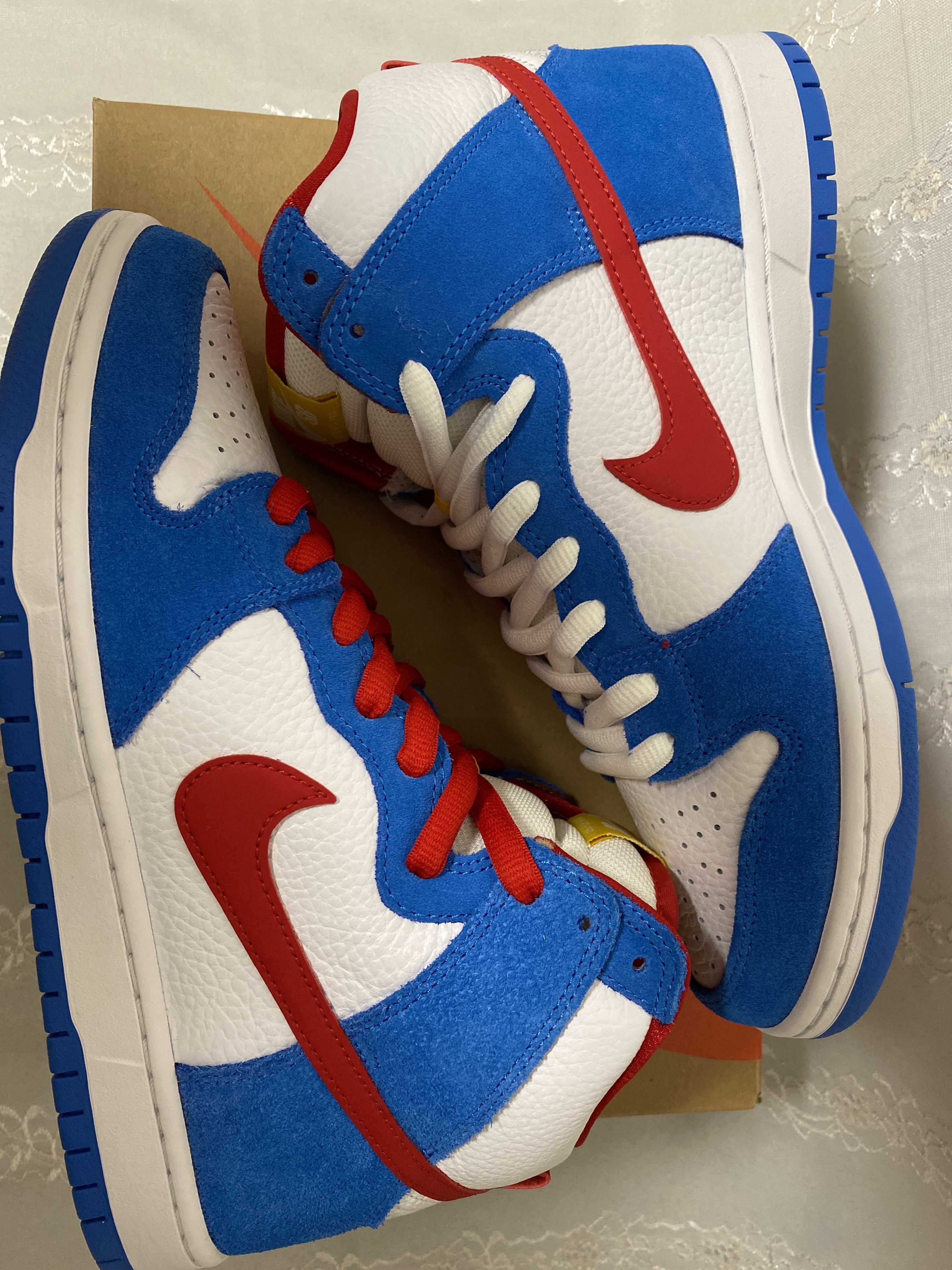 Nike SB Dunk High "Doraemon"