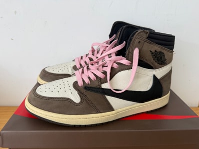 Travis Scott × Nike Air Jordan 1 Retro High OG TS SP "Sail/Dark Mocha"