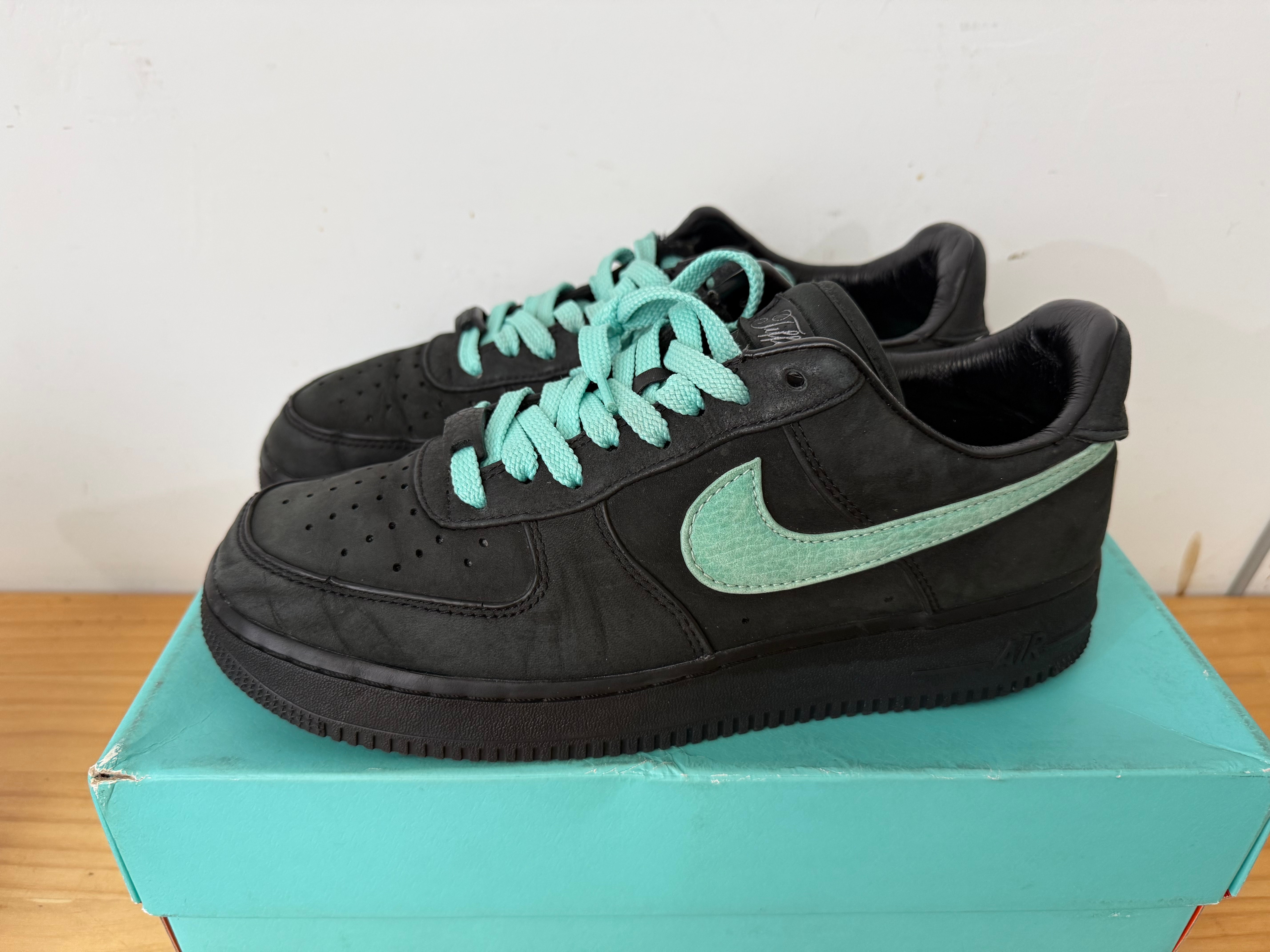 Tiffany & Co. × Nike Air Force 1 Low "1837"
