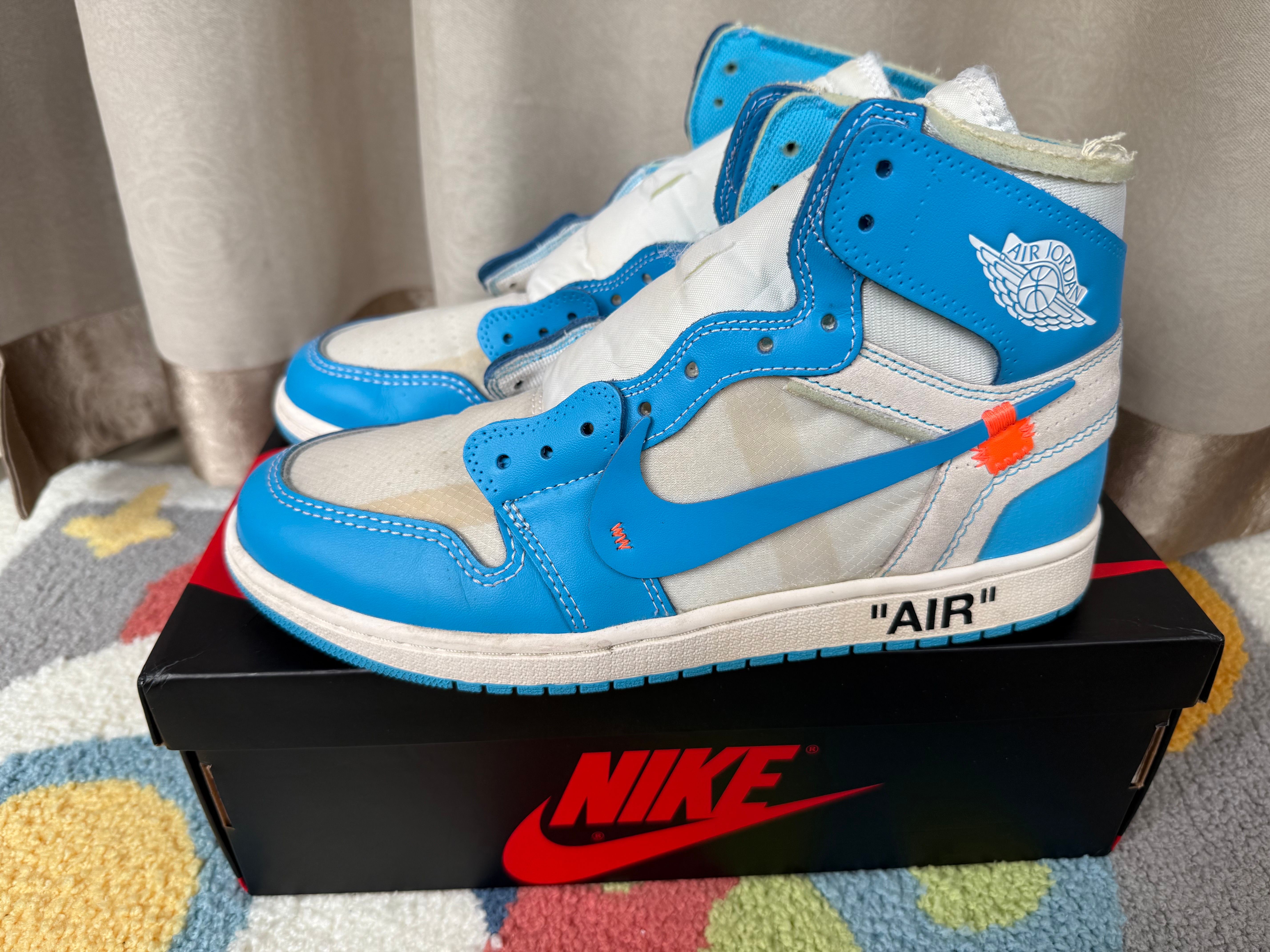 Off-White × Nike Air Jordan 1 High UNC "White/Dark Powder Blue"