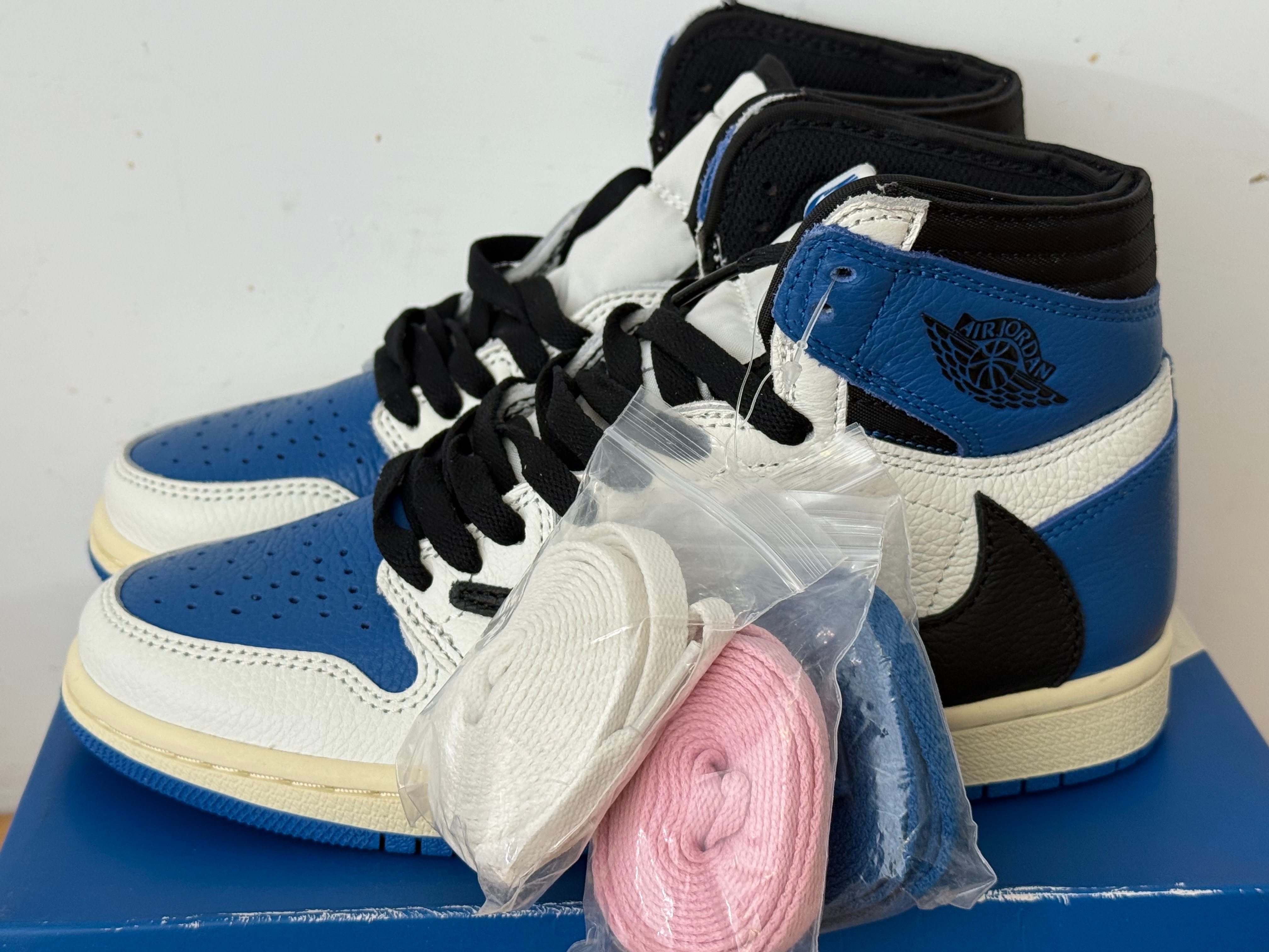 Travis Scott × fragment design × Nike Air Jordan 1 Retro High OG SP "Military Blue"