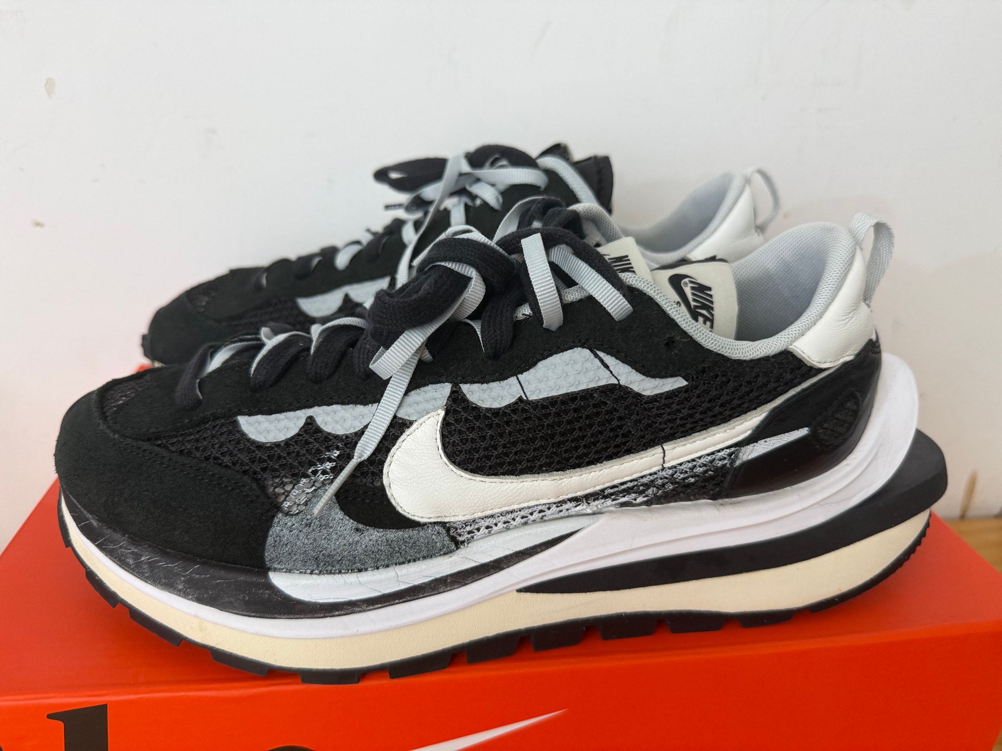 sacai × Nike Vapor Waffle "Black and White"