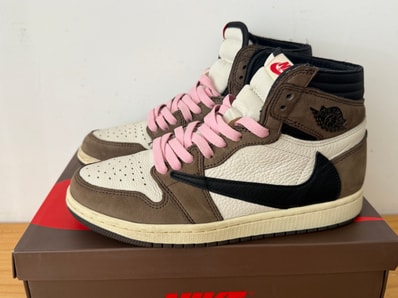 Travis Scott × Nike Air Jordan 1 Retro High OG TS SP "Sail/Dark Mocha"