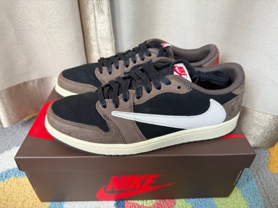 Travis Scott × Nike Air Jordan 1 Low OG SP-T "Black/Dark Mocha"