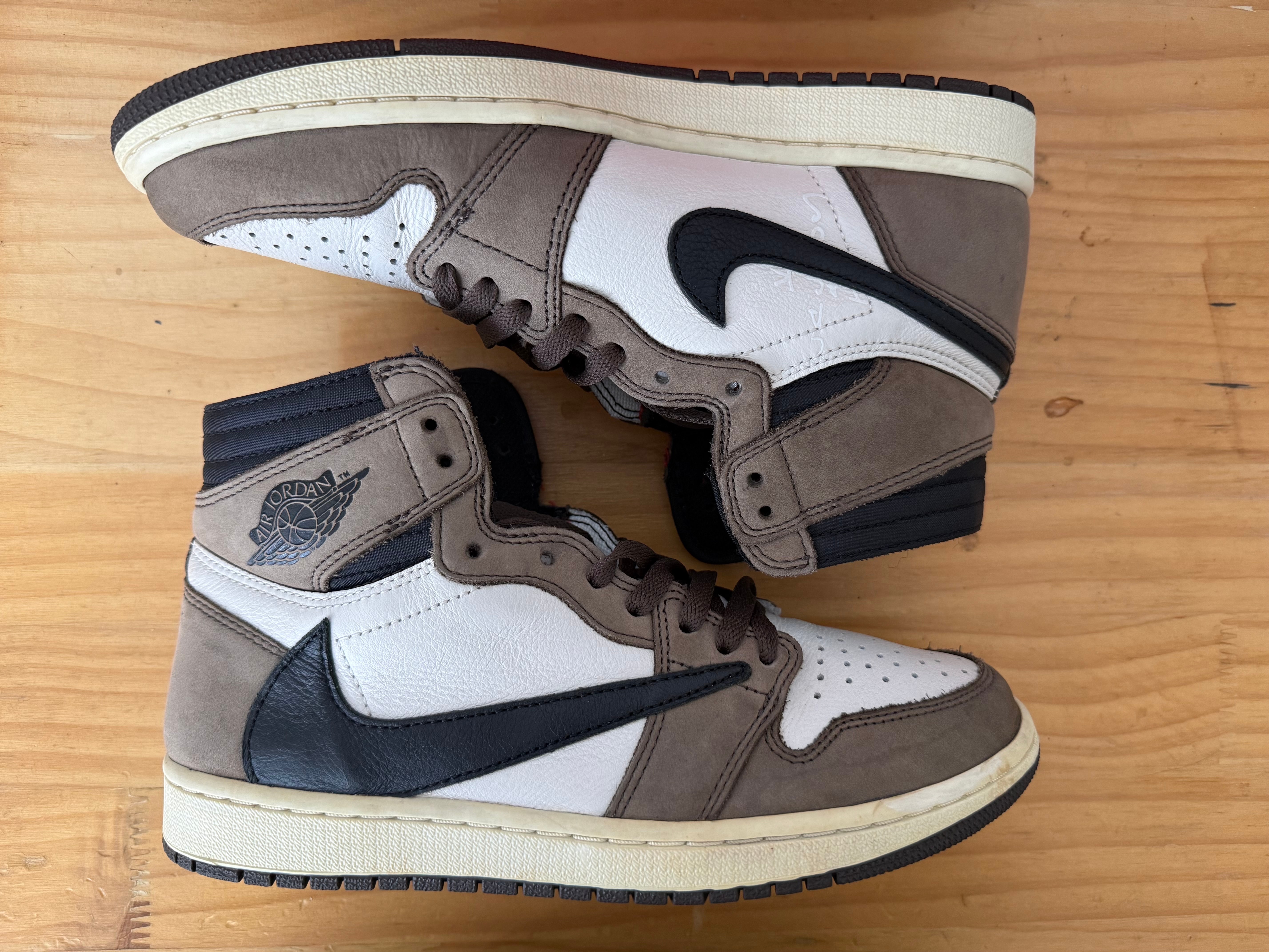 Travis Scott × Nike Air Jordan 1 Retro High OG TS SP "Sail/Dark Mocha"