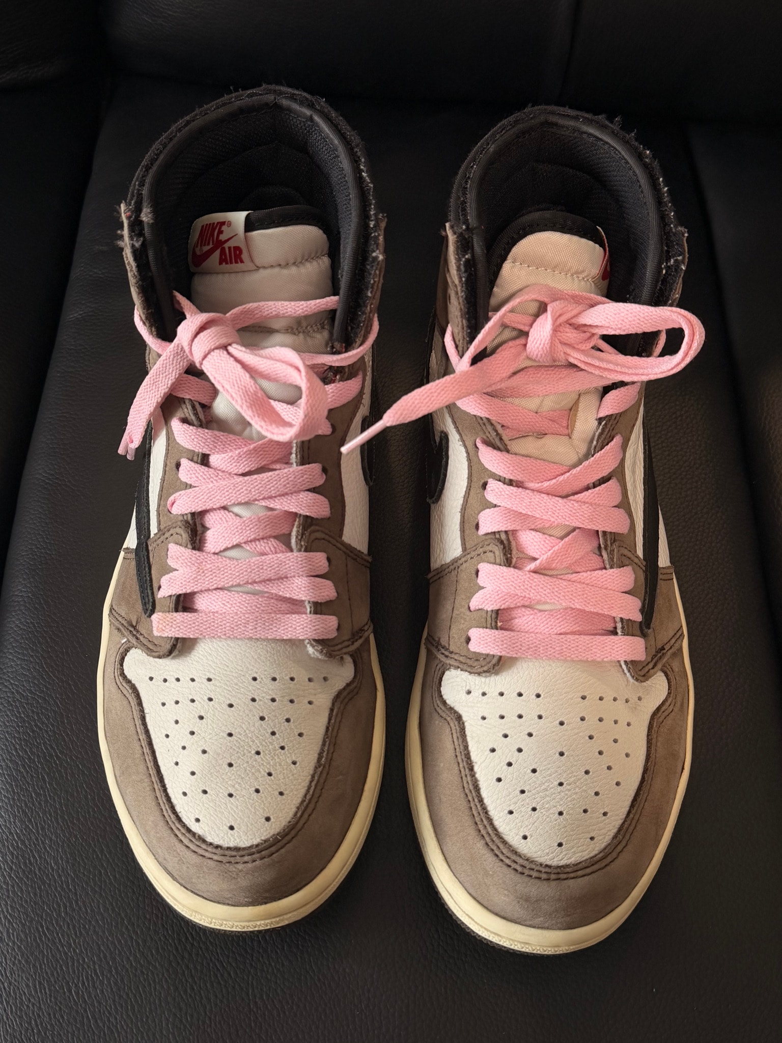 Travis Scott × Nike Air Jordan 1 Retro High OG TS SP "Sail/Dark Mocha"