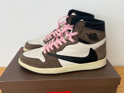 Travis Scott × Nike Air Jordan 1 Retro High OG TS SP "Sail/Dark Mocha"