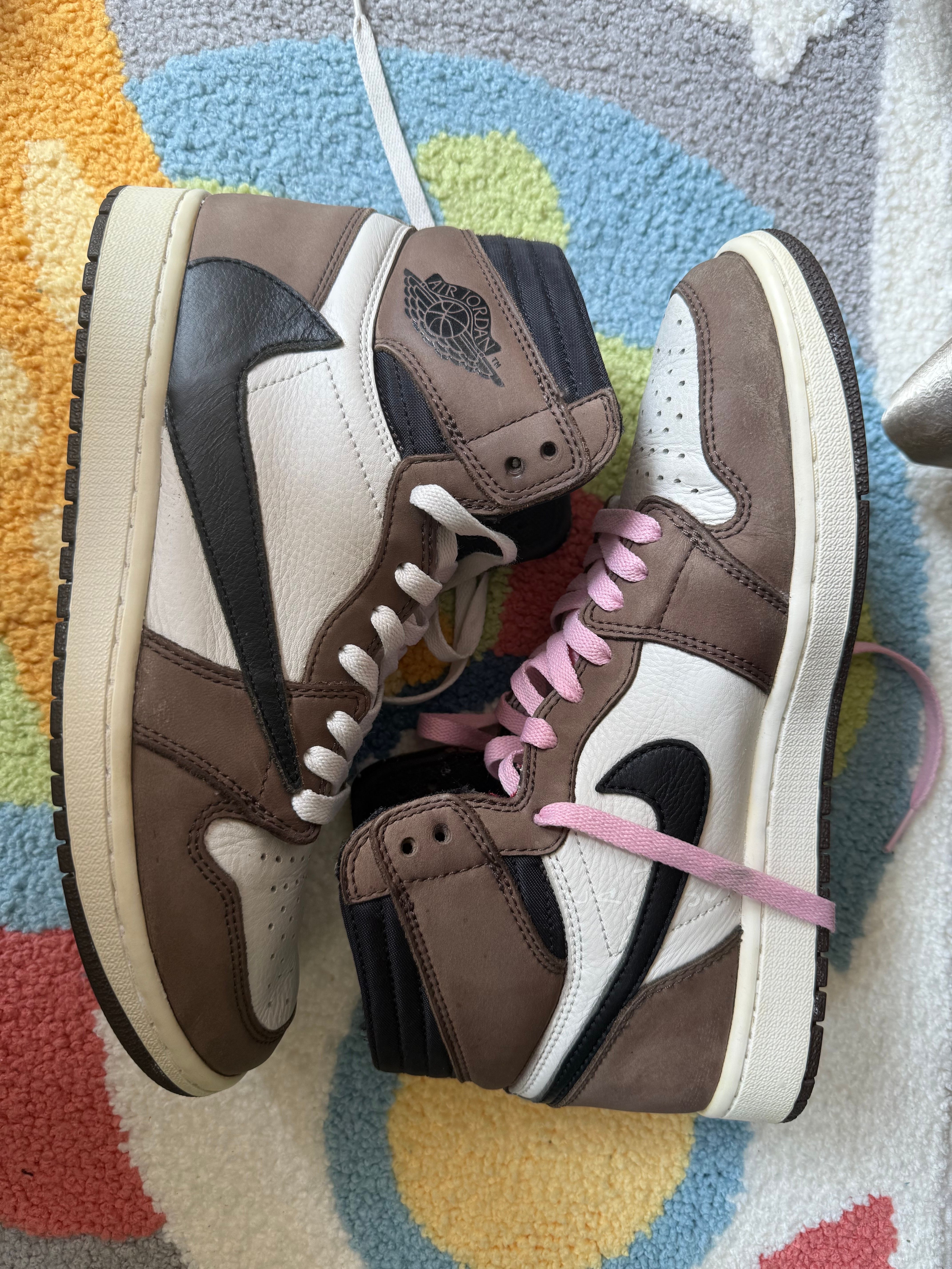 Travis Scott × Nike Air Jordan 1 Retro High OG TS SP "Sail/Dark Mocha"