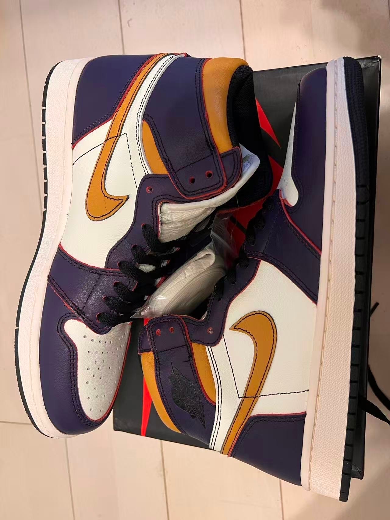 Nike SB × Air Jordan 1 Retro High "La To Chicago"  