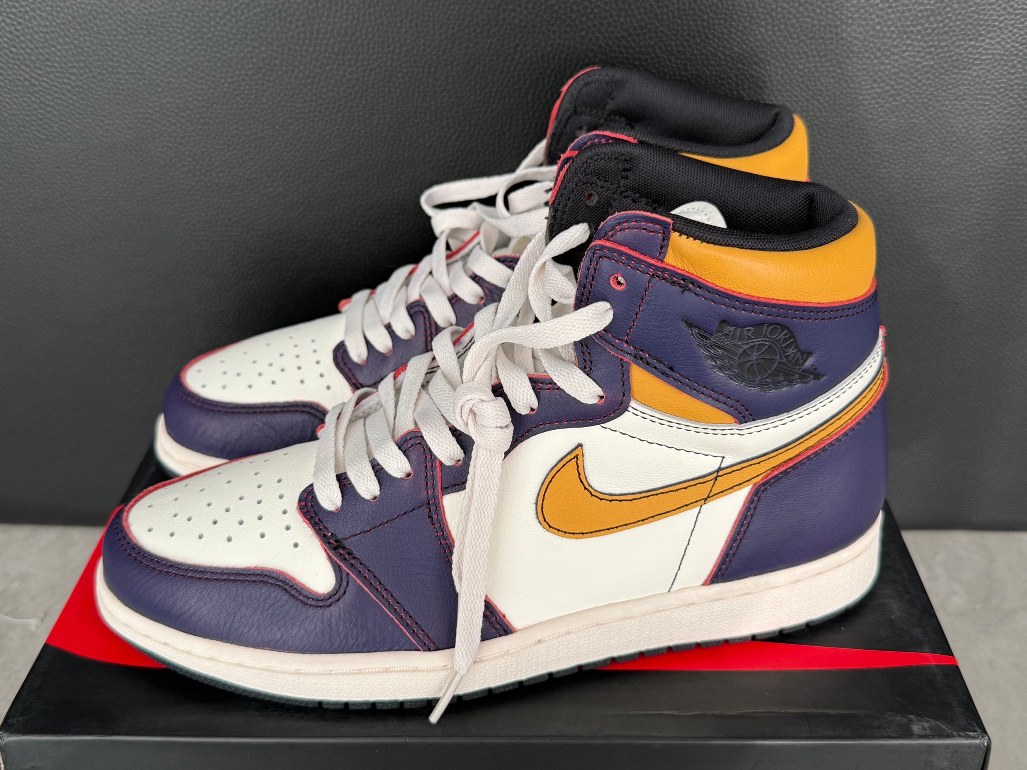 Nike SB × Air Jordan 1 Retro High "La To Chicago"