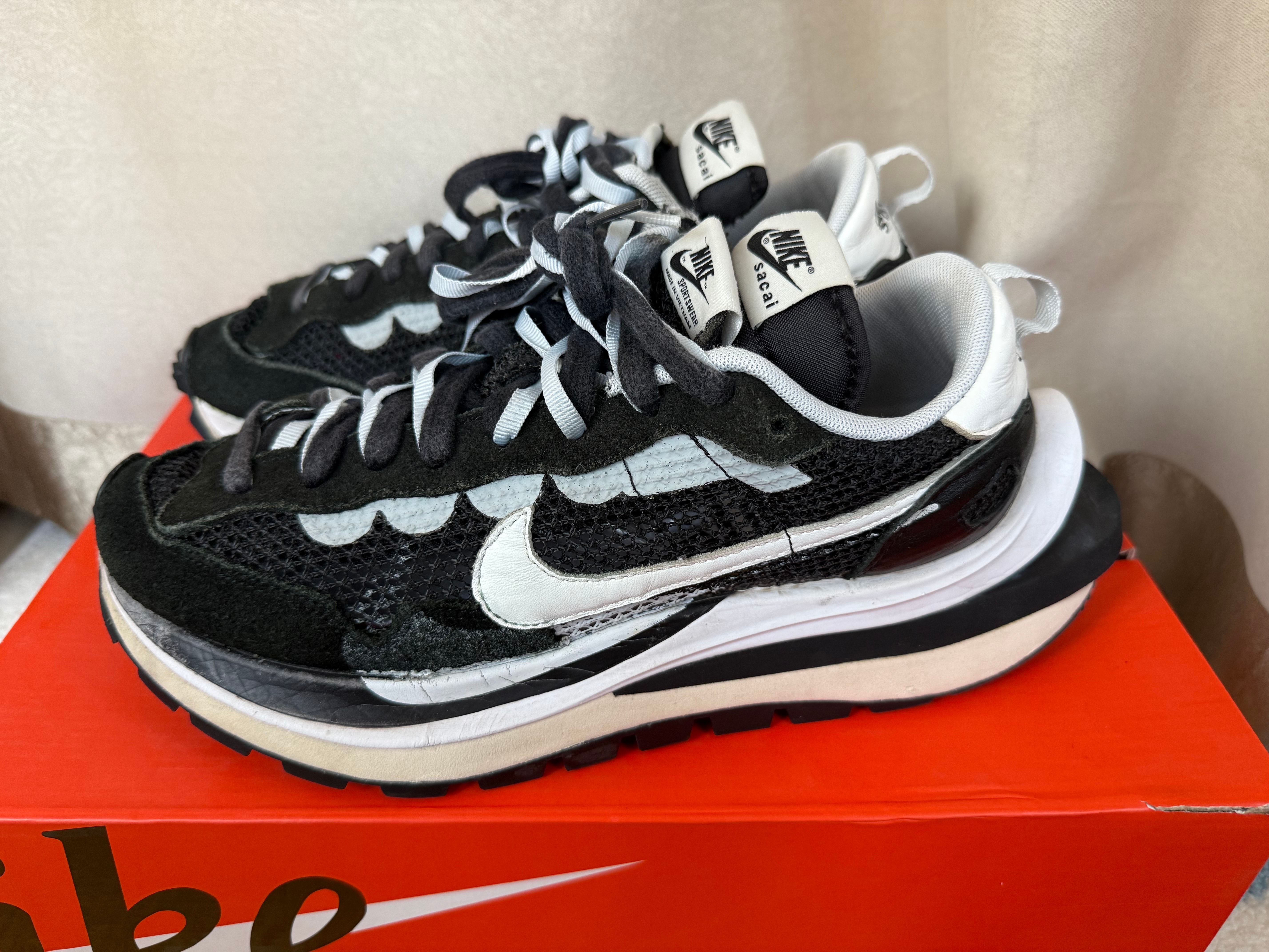 sacai × Nike Vapor Waffle "Black and White"