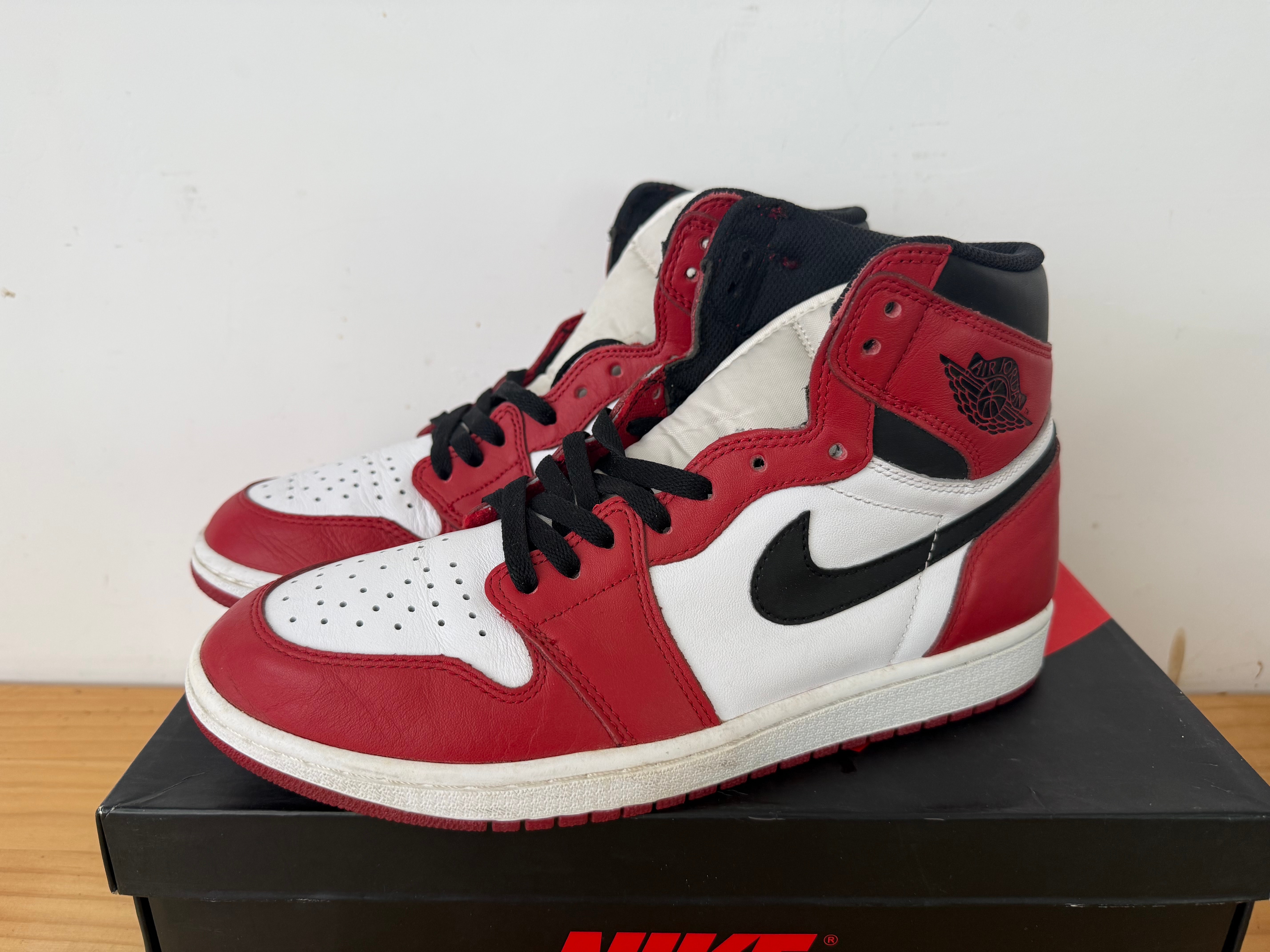 ナイキ エアジョーダン1 レトロ ハイ "シカゴ" (2015)