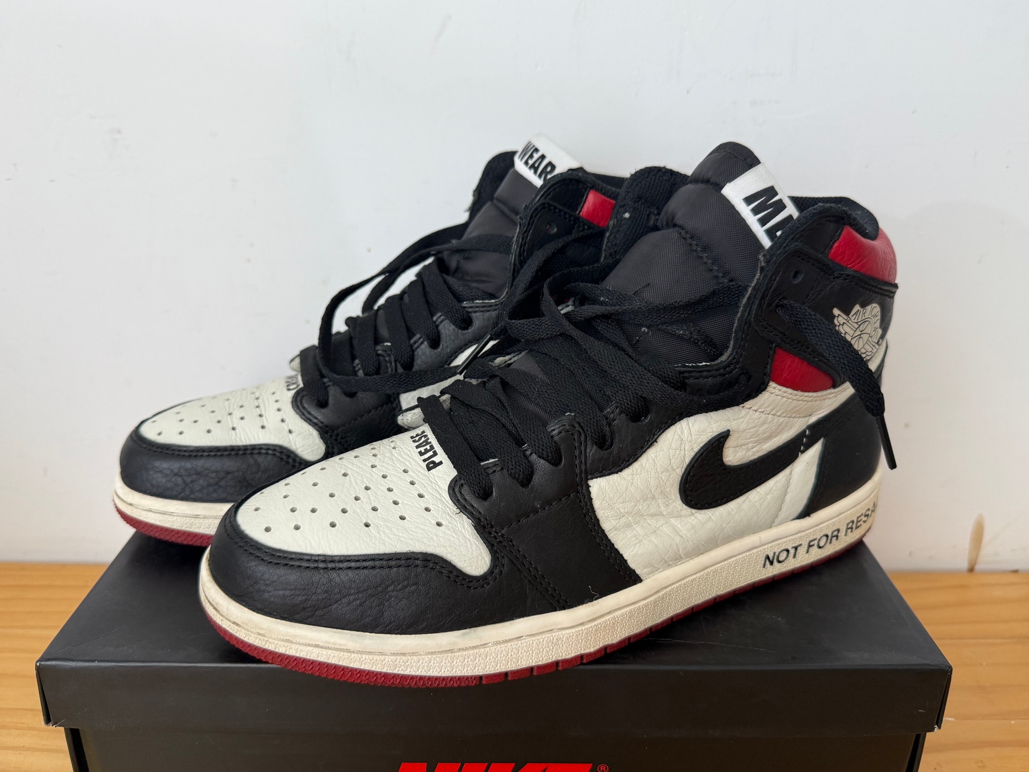 Nike Air Jordan 1 Retro High OG "Not for Resale"