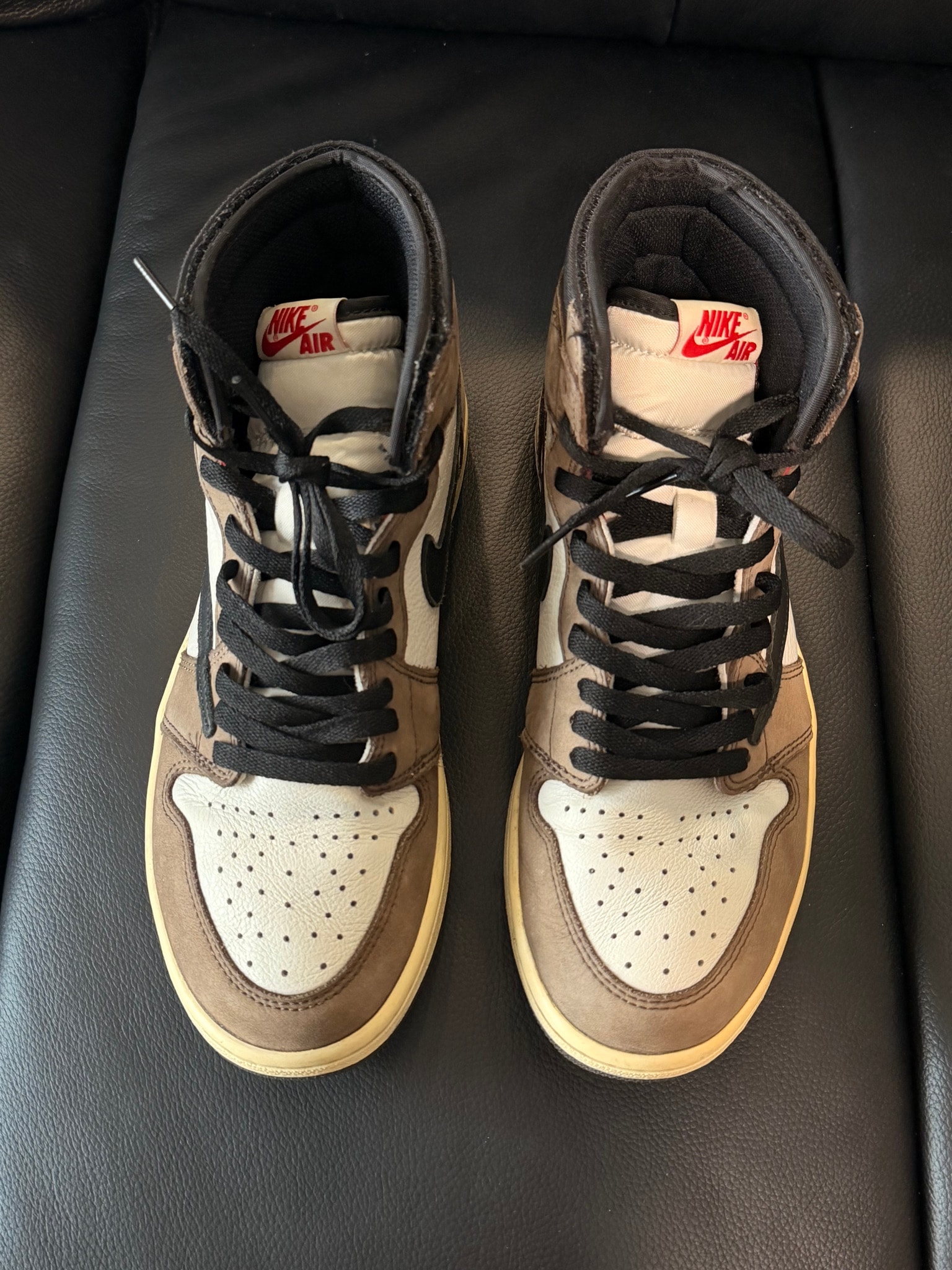 Travis Scott × Nike Air Jordan 1 Retro High OG TS SP "Sail/Dark Mocha"