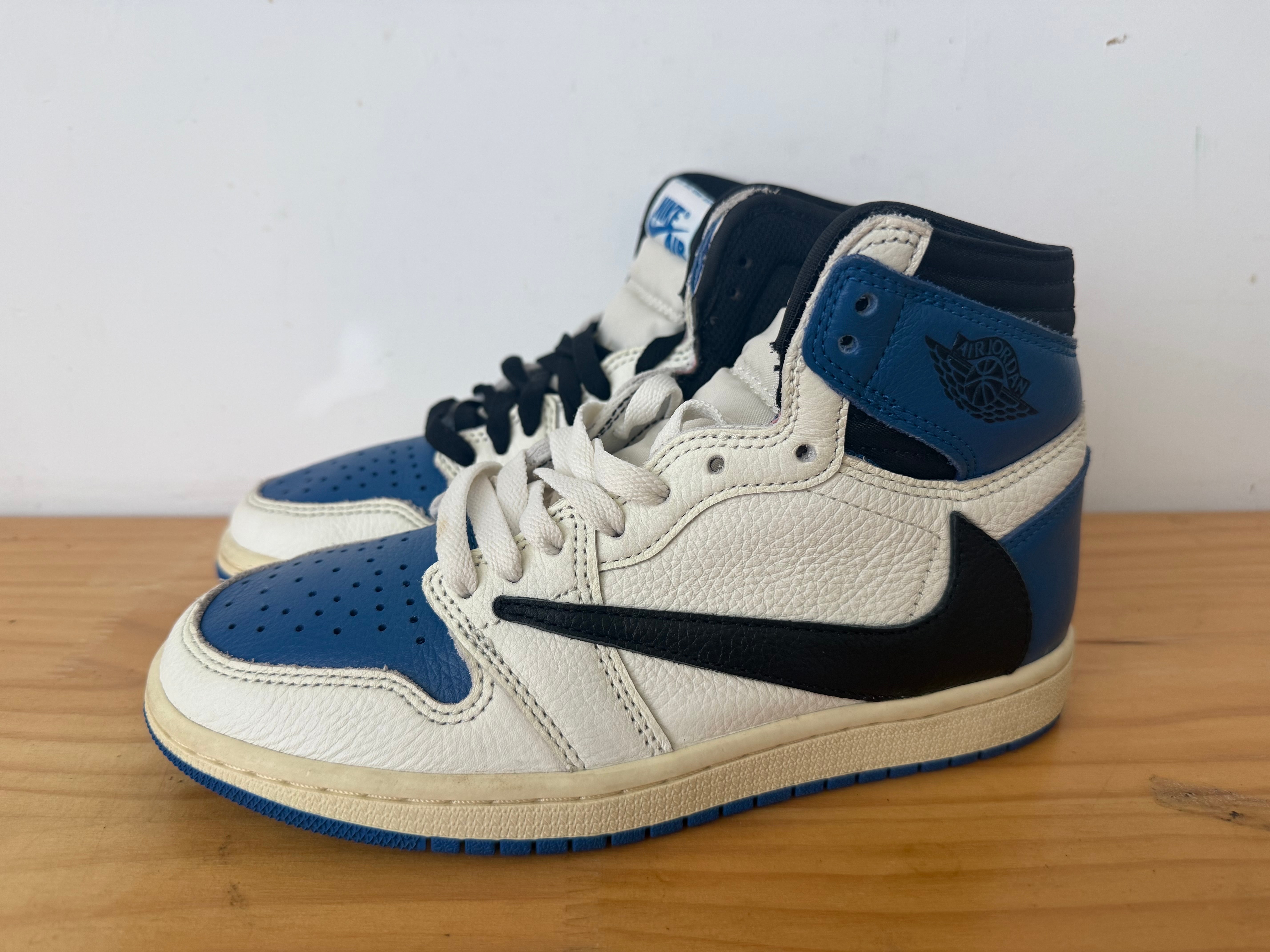 Travis Scott × fragment design × Nike Air Jordan 1 Retro High OG SP "Military Blue"
