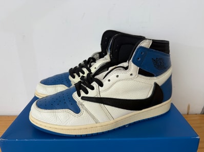 Travis Scott × fragment design × Nike Air Jordan 1 Retro High OG SP "Military Blue"