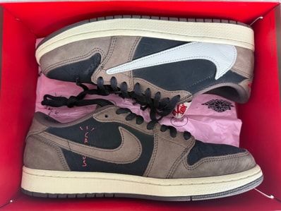 Travis Scott × Nike Air Jordan 1 Low OG SP-T "Black/Dark Mocha"
