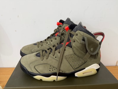 Travis Scott × Nike Air Jordan 6 Retro "Medium Olive"