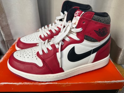 Nike Air Jordan 1 High OG "Lost & Found/Chicago"