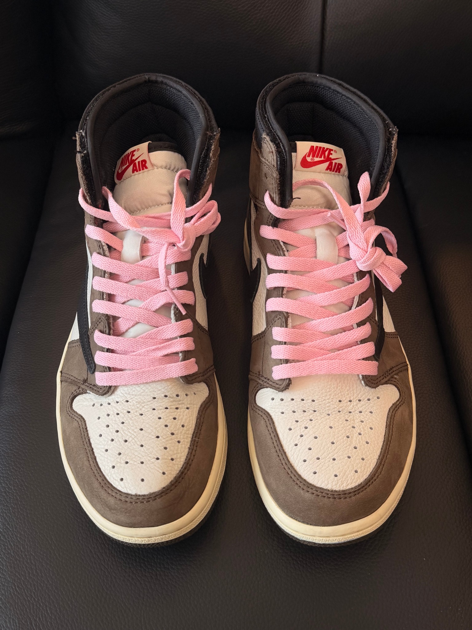 Travis Scott × Nike Air Jordan 1 Retro High OG TS SP "Sail/Dark Mocha"