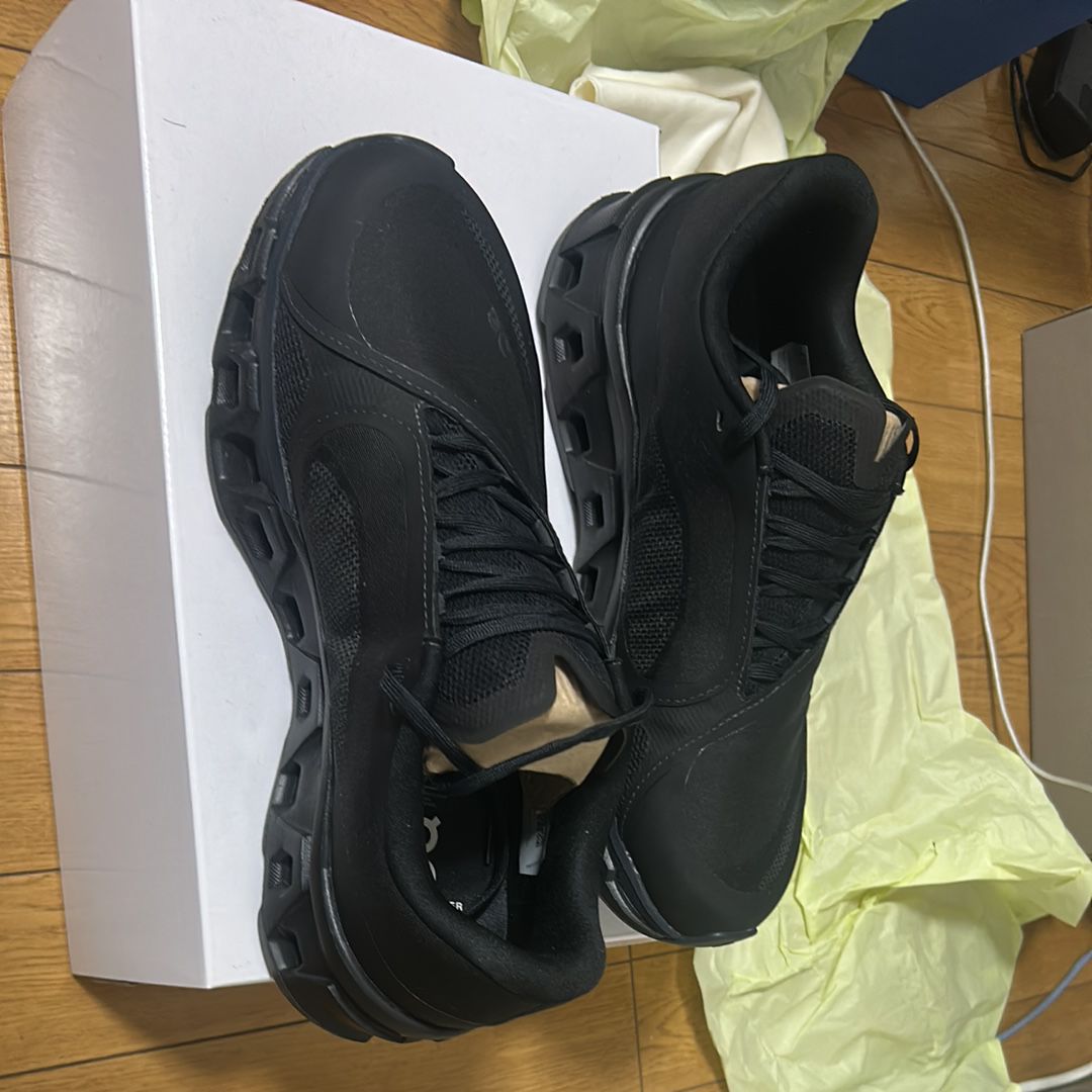 POST ARCHIVE FACTION × On Cloudmonster 2 PAF "Black/Magnet"