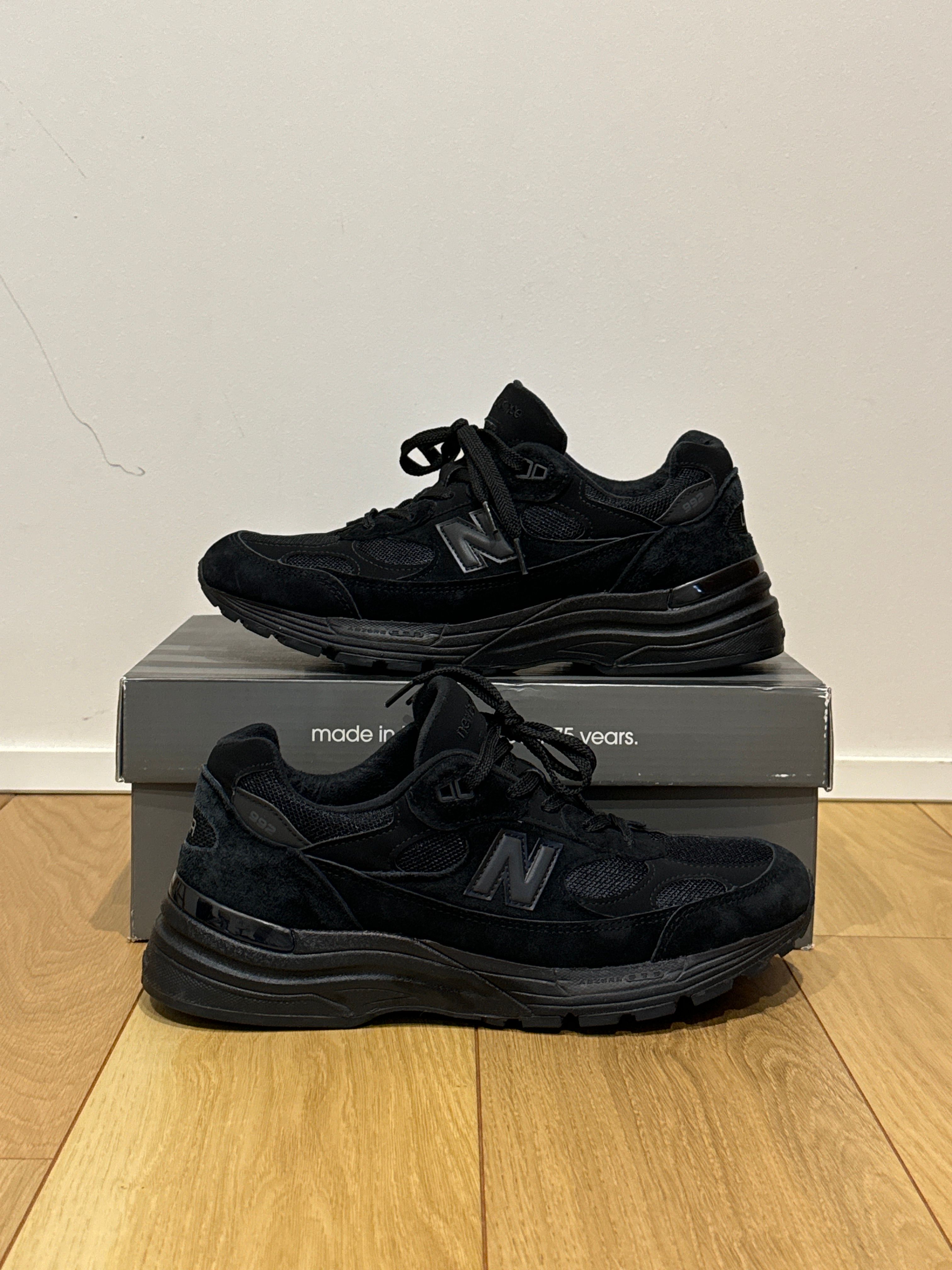 New Balance 992 "Triple Black"