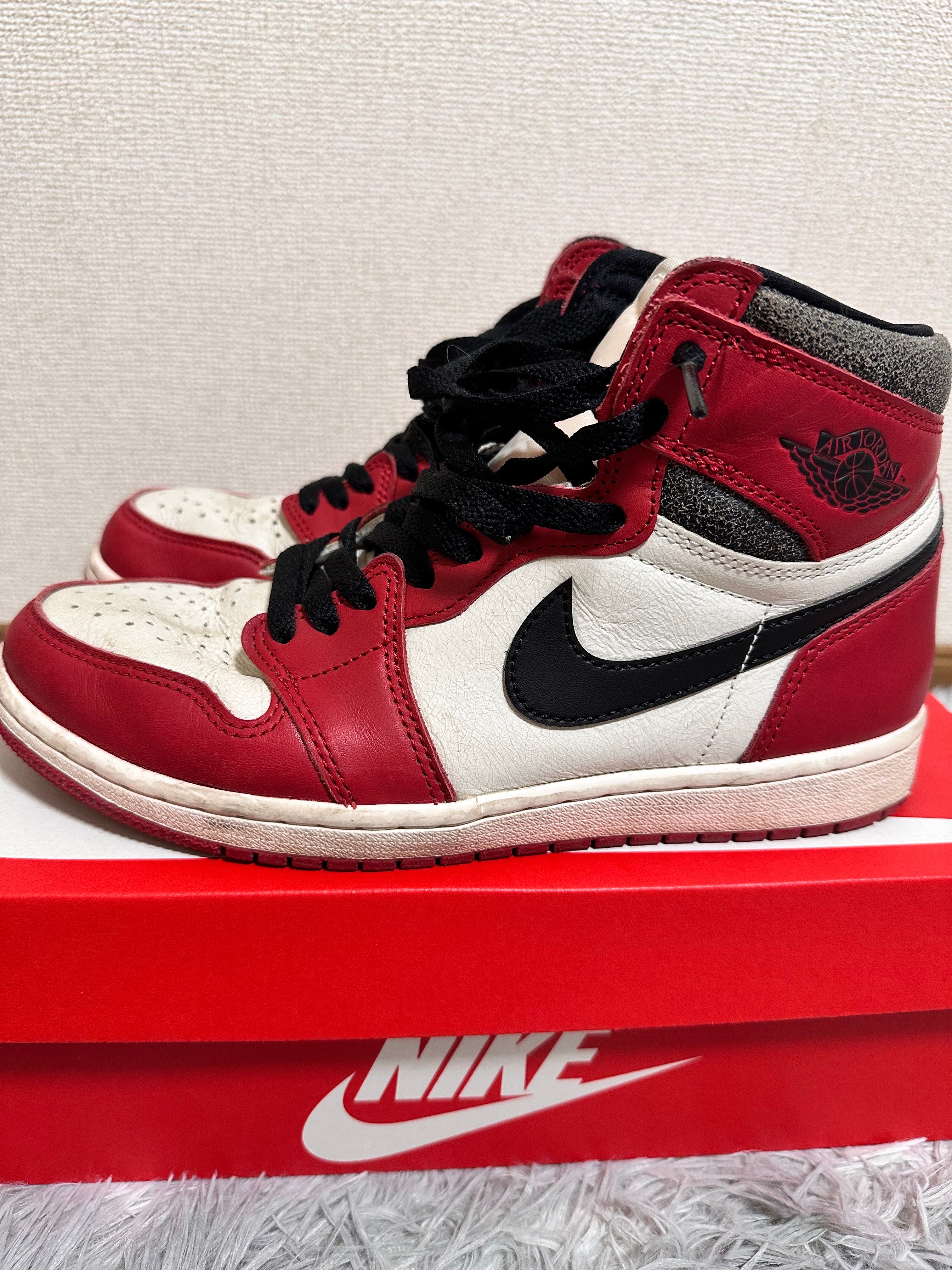 Nike Air Jordan 1 High OG "Lost & Found/Chicago"