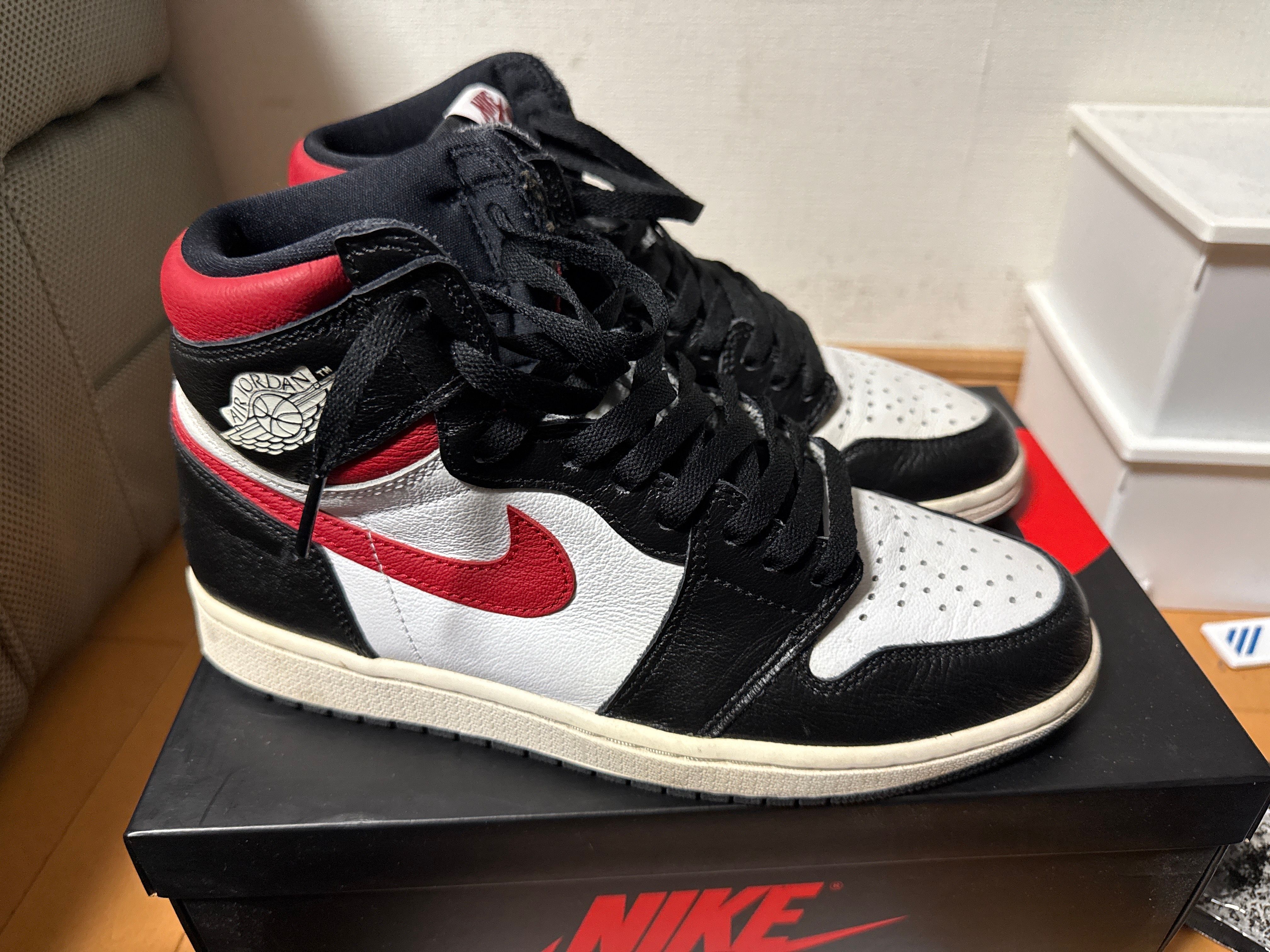 Nike Air Jordan 1 Retro High "Black/White/Sail/Gym Red"    