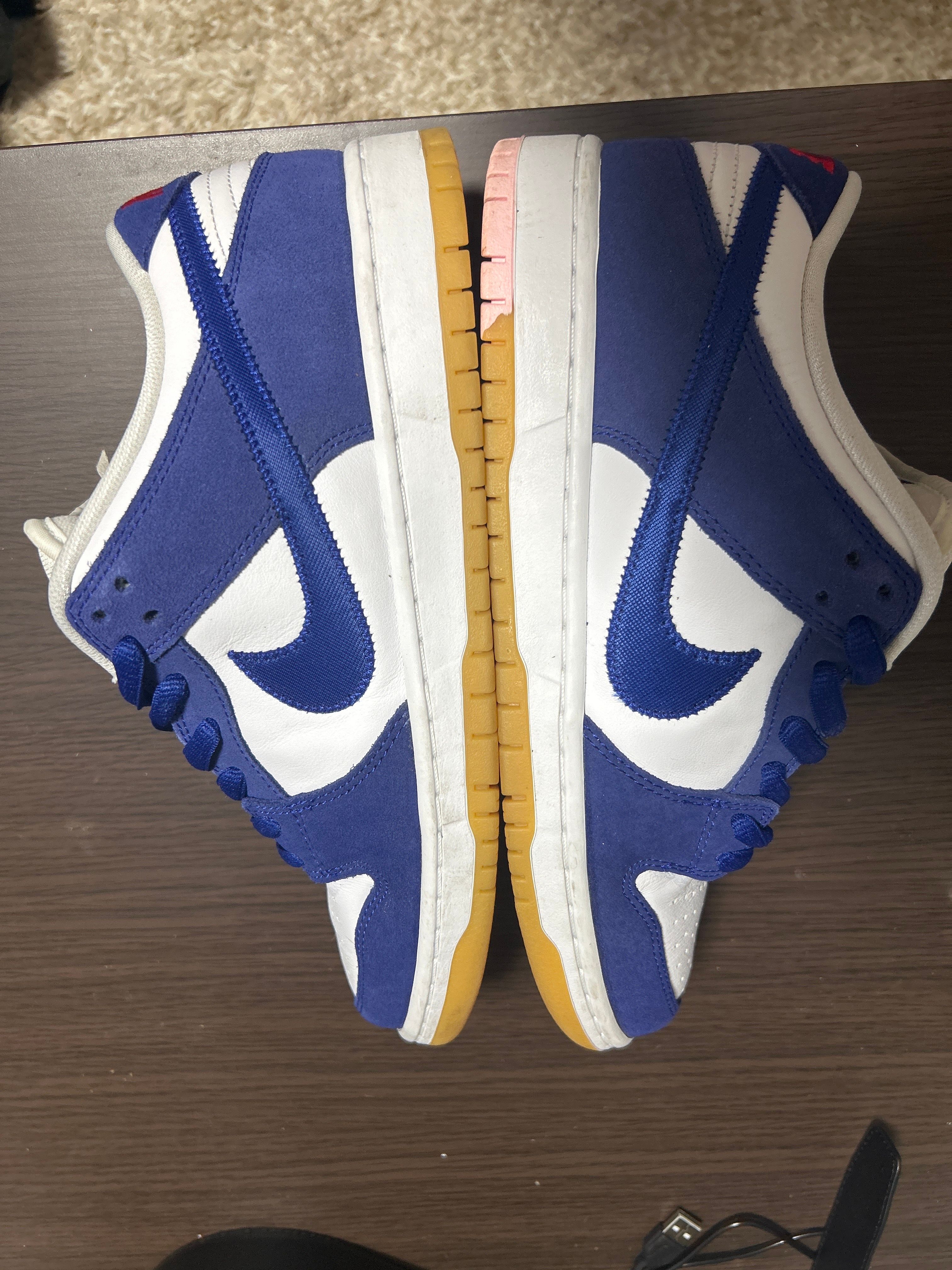Nike SB Dunk Low "Los Angeles Dodgers/Deep Royal Blue"