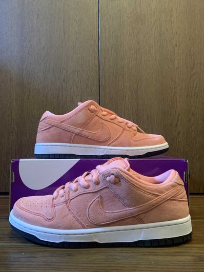 Nike SB Dunk Low "Pink Pig"