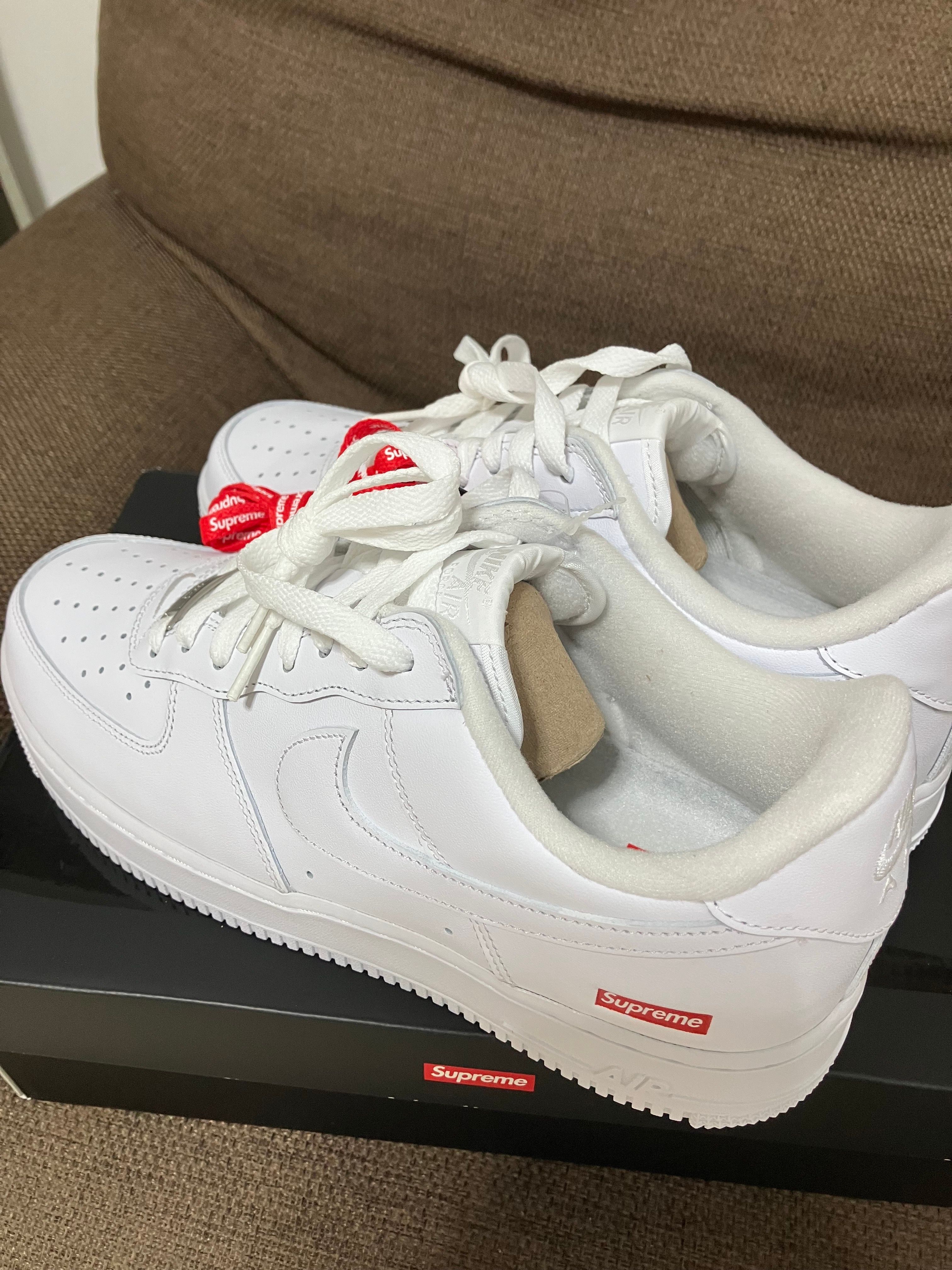 Supreme × Nike Air Force 1 Low "White"