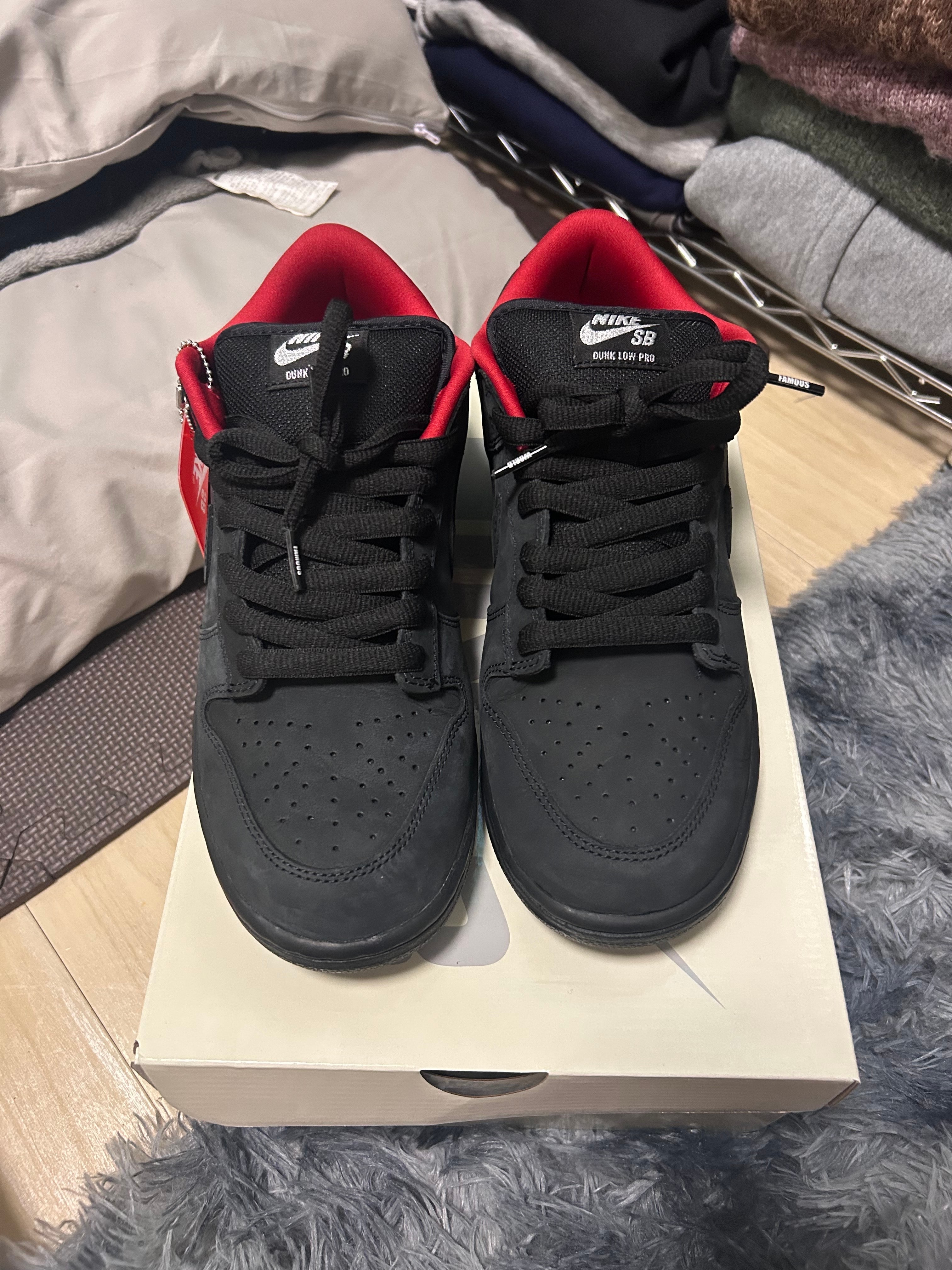 Supreme × Nike SB Dunk Low "Black" (25FW Week2)