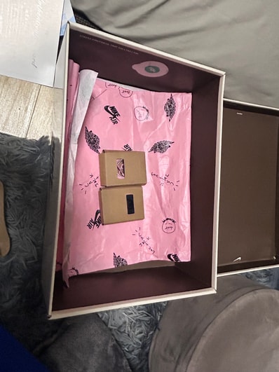 Travis Scott × Nike Air Jordan 1 Low OG SP "Reverse Olive"