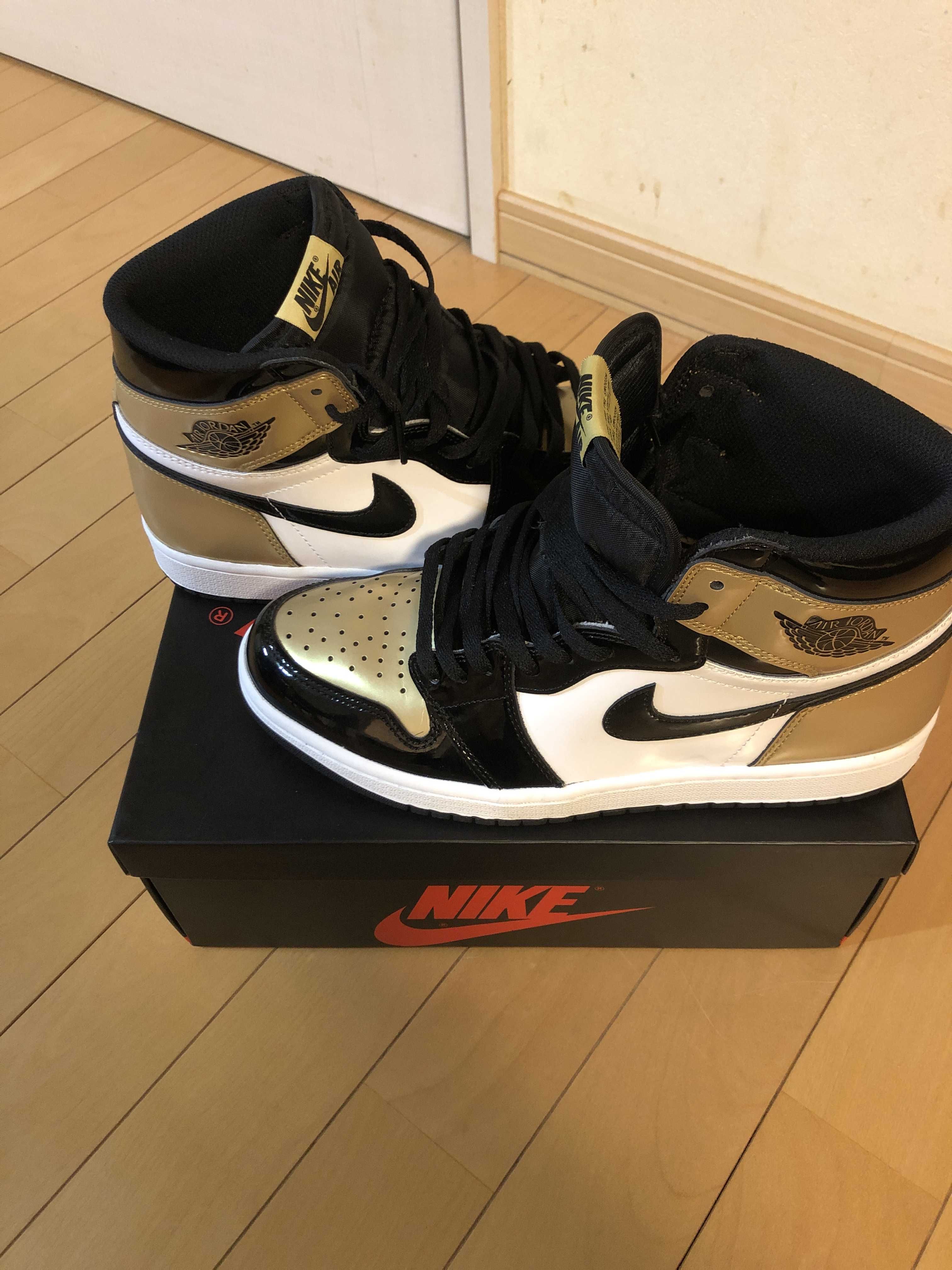 Nike Air Jordan 1 Retro High OG NRG "Gold Toe"