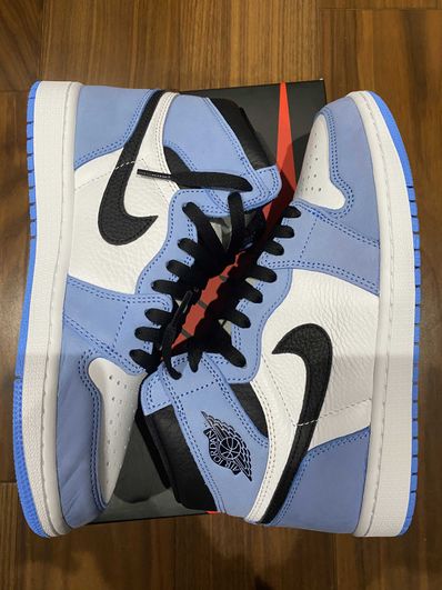 Nike Air Jordan 1 High OG "University Blue"