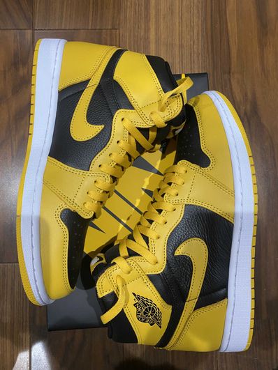 Nike Air Jordan 1 High OG "Pollen"